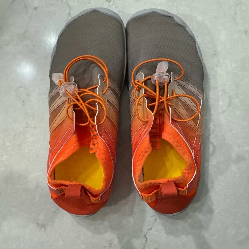 Barefoot Athletic Shoes - Picture 4 of 5